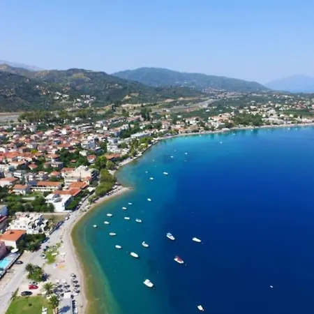 Maria's Apartment, *