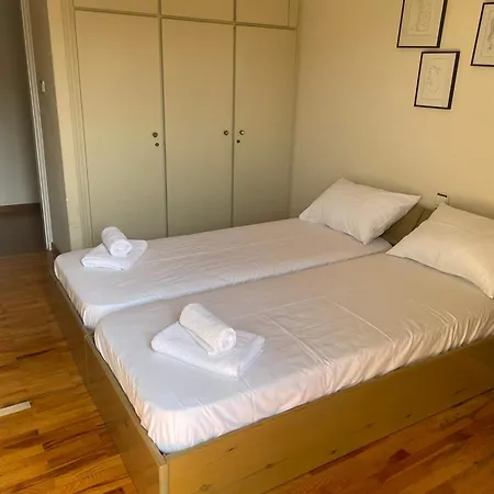 Maria's Apartment, *