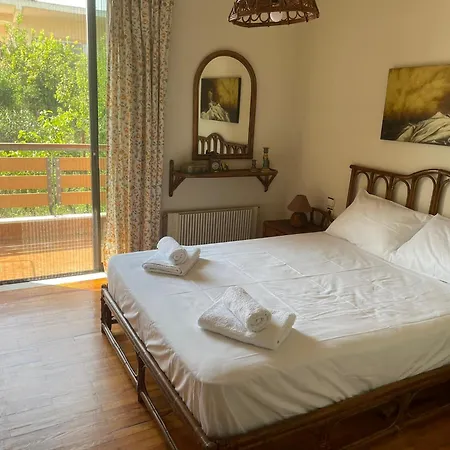 Maria's Apartment, Appartamento Selianítika